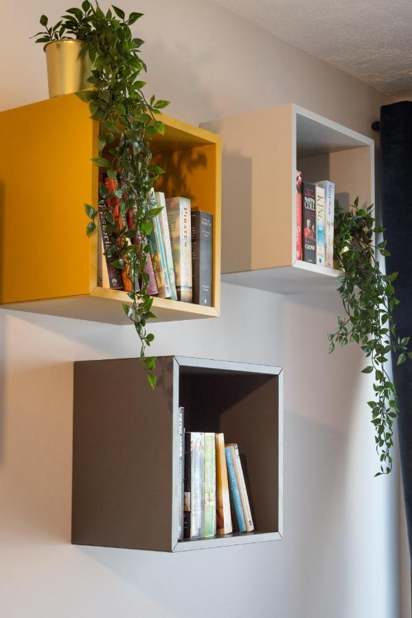 Light House - Seafront Cosy Studio With Library Pafos Exterior foto