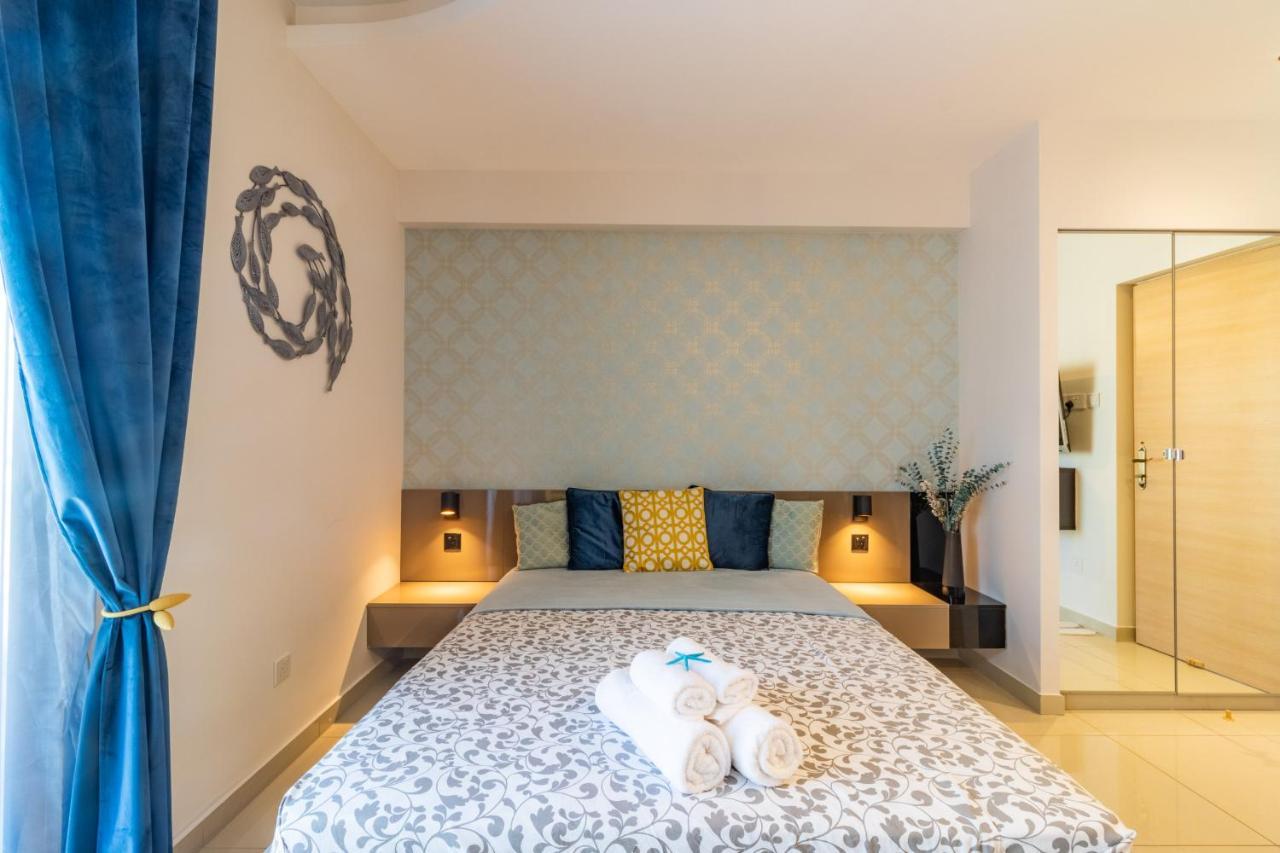 Light House - Seafront Cosy Studio With Library Pafos Exterior foto
